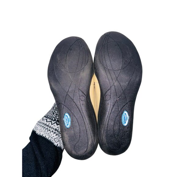 NWOT Dr. Scholls Leather Loafers 7M Beige Slip-On Comfort Cushioned Ortho Shoes - Picture 8 of 12